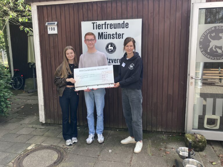 Schüler*innen der Friedensschule spenden 250 Euro